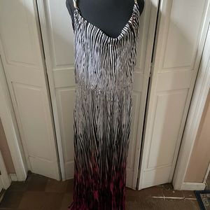 Sleeveless, Black,White & Pink Sleeveless Long Womans Dress